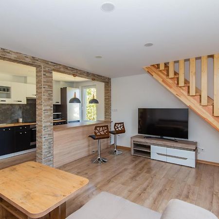 Apartamentai Pas Kaju Senamiestyje Salia Botanikos Parko Palanga Buitenkant foto