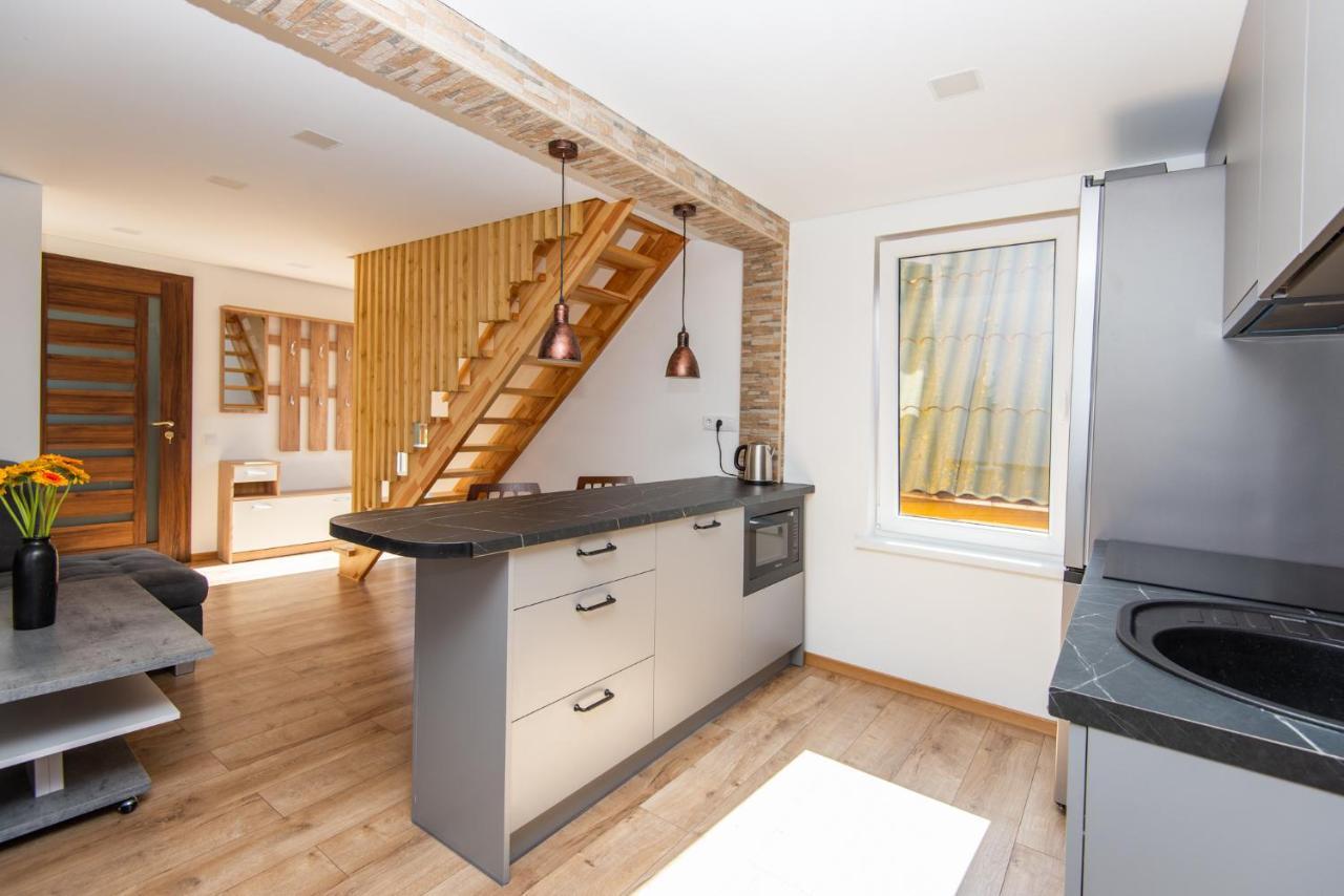 Apartamentai Pas Kaju Senamiestyje Salia Botanikos Parko Palanga Buitenkant foto