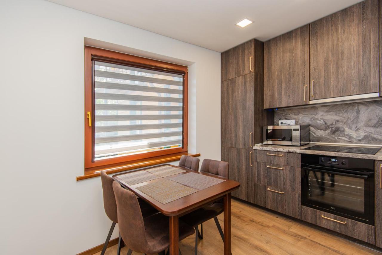 Apartamentai Pas Kaju Senamiestyje Salia Botanikos Parko Palanga Buitenkant foto